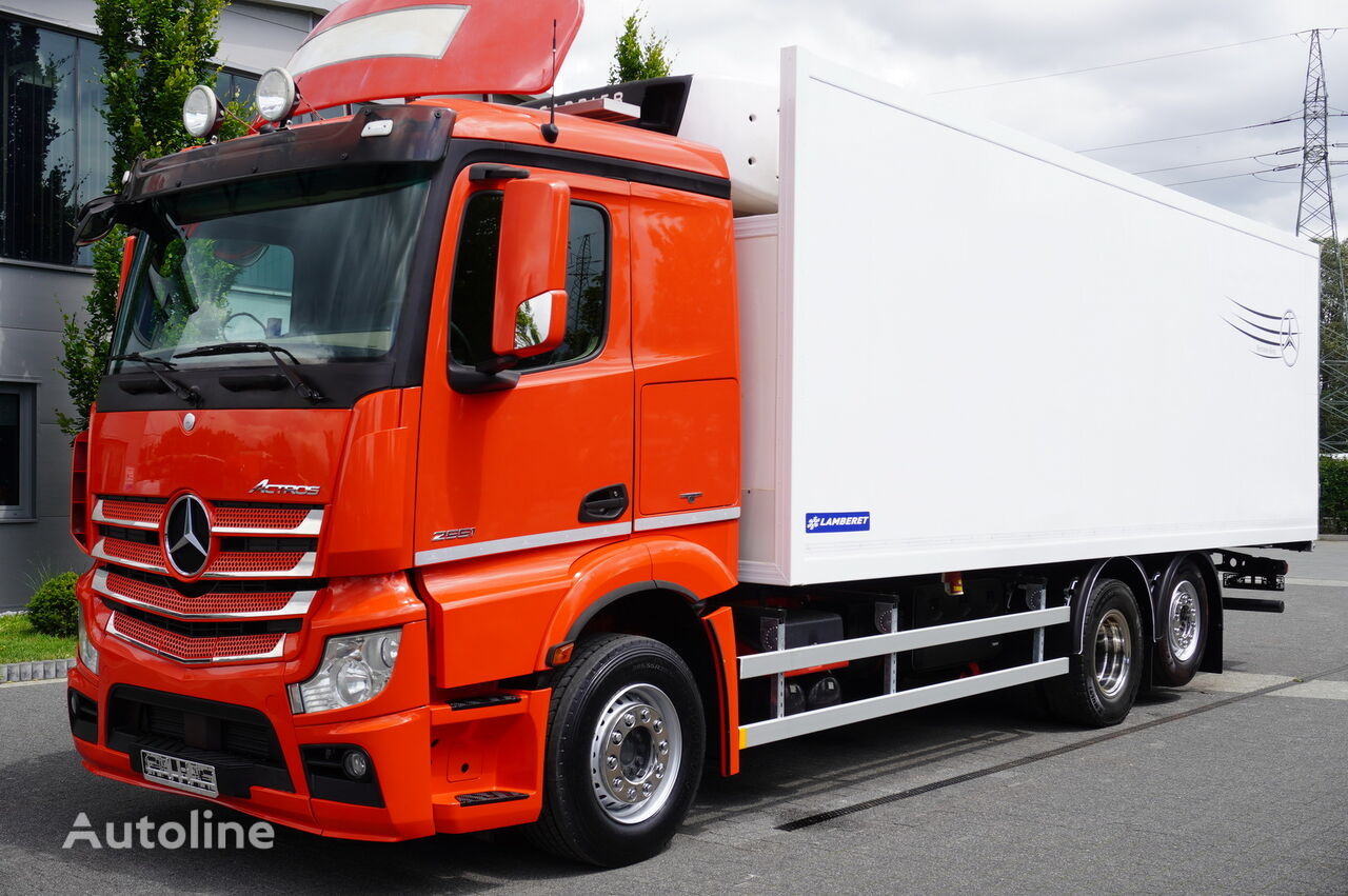 камион-ладилник MERCEDES-BENZ Actros 2551 / Euro5 / 6x2 / 19 europallets