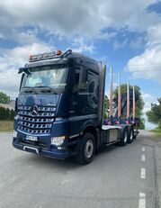 камион за превоз на дрва Mercedes-Benz 2858