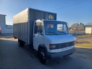 камион со церада Mercedes-Benz 811 VARIO