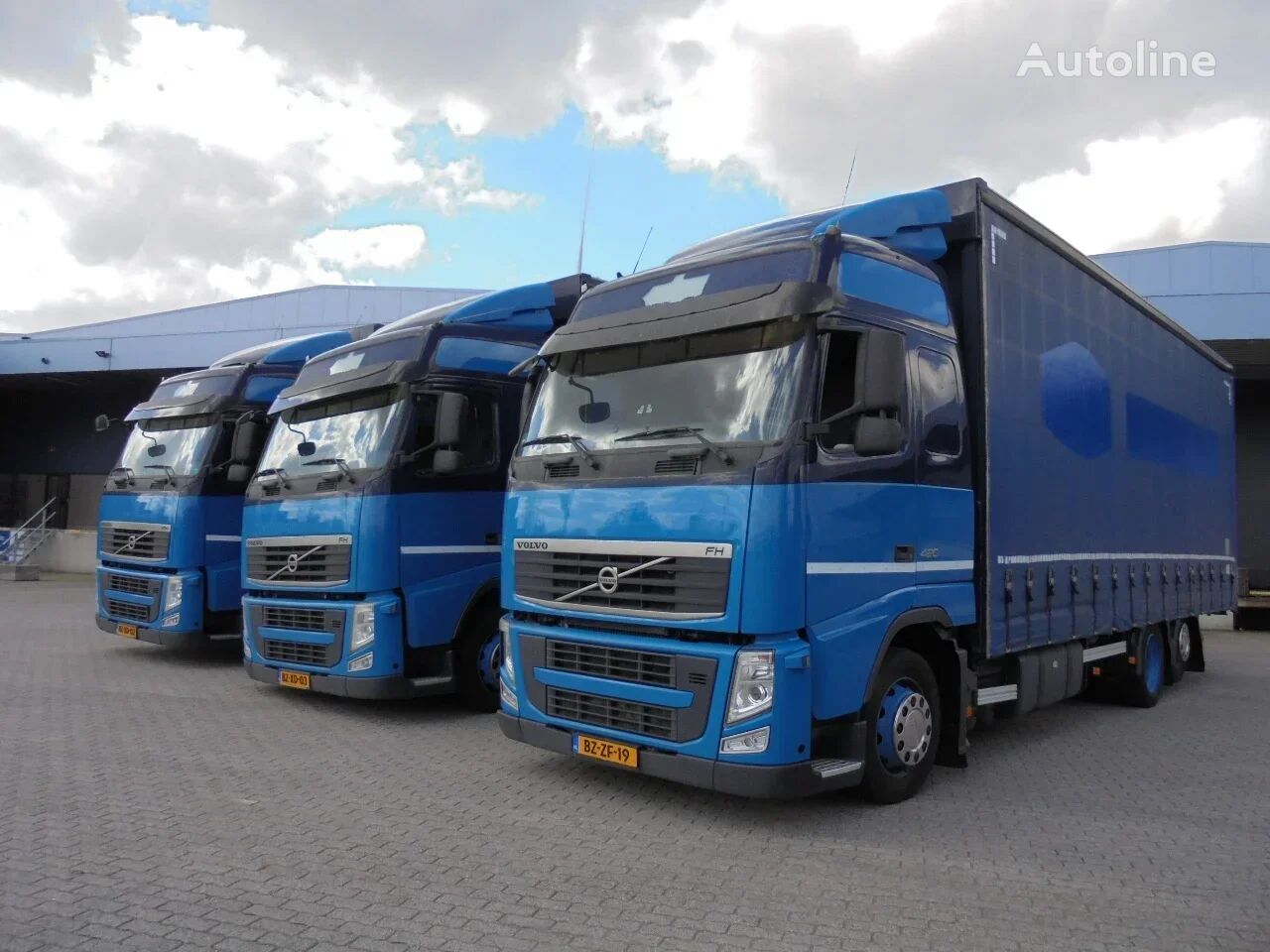 камион со завеса Volvo FH 420 6X2 EUR5