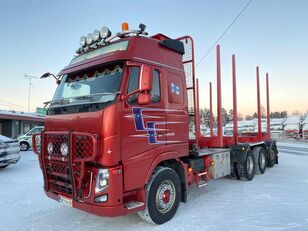 камион за превоз на дрва Volvo FH16