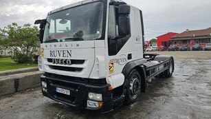 камион за транспорт на возила IVECO Stralis 420