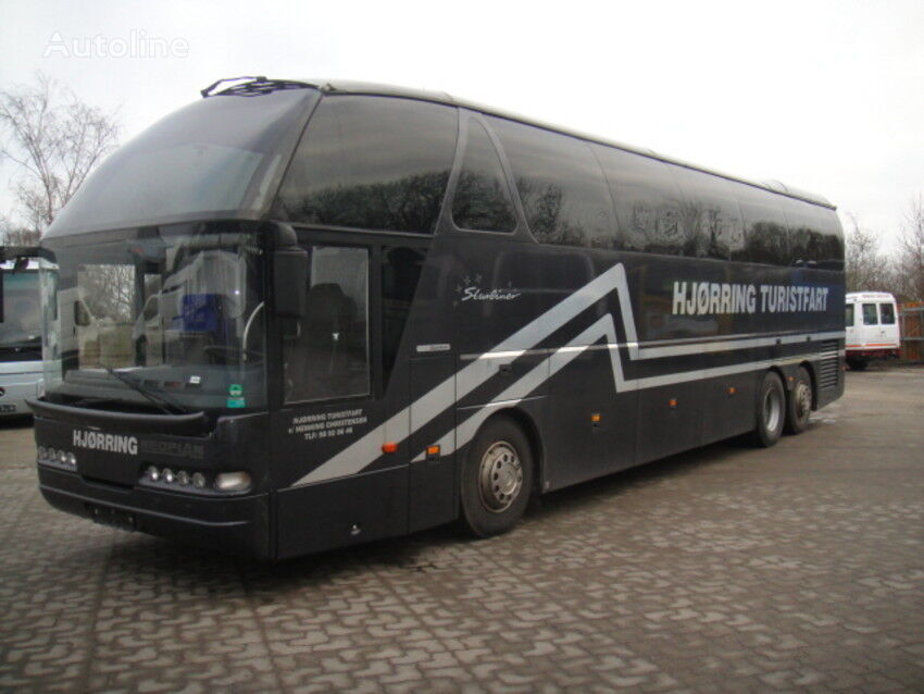 туристички автобус Neoplan Starliner