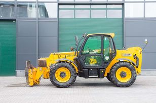 телескопски натоварувач JCB 535