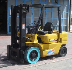 виљушкар CATERPILLAR GP25